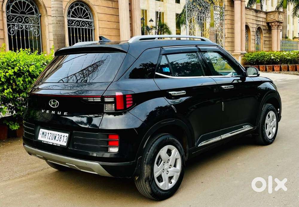 Hyundai Venue, 2022, Petrol