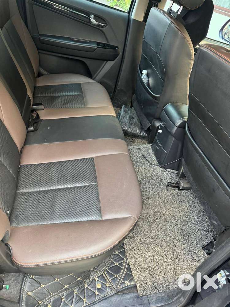 Isuzu V-cross 2023 Diesel Well Maintained