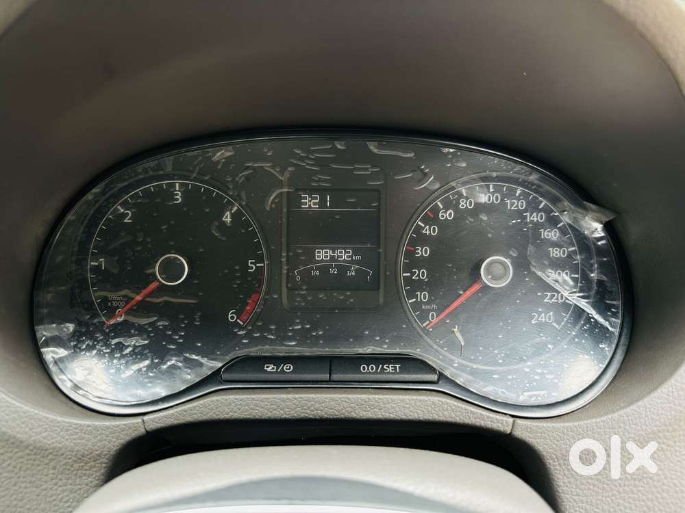 Volkswagen Vento 1.5l Tdi Highline Plus At Diesel, 2014, Diesel