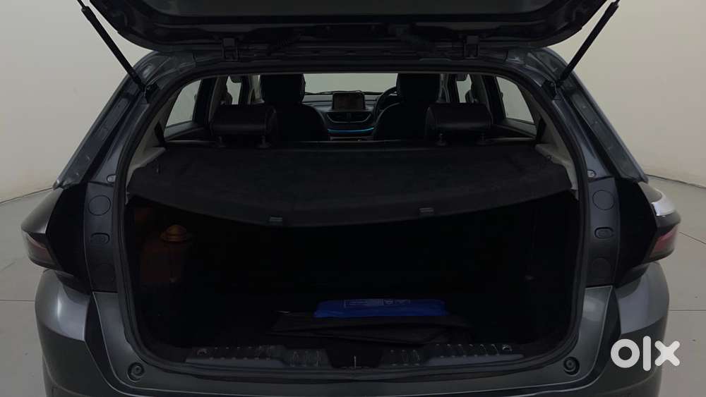 Tata Altroz Xz, 2024, Petrol