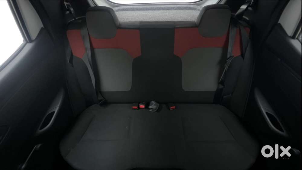 Renault Kwid 1.0 Rxt Amt, 2017, Petrol