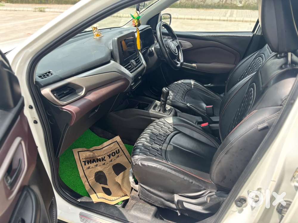 Maruti Suzuki Fronx Delta Plus 1.2 Mt, 2024, Petrol