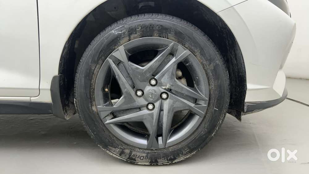 Hyundai New I20 1.2 Sportz Ivt, 2023, Petrol