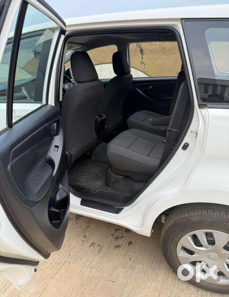 Toyota Innova Crysta Diesel Manual 2024