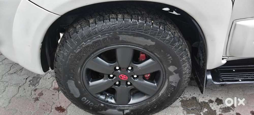 Toyota Fortuner 4x4 Manual Limited Edition, 2010, Diesel