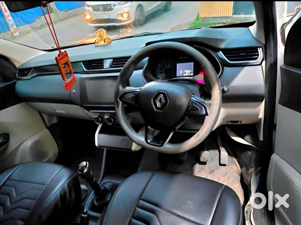 Renault Triber Rxt, 2020, Petrol