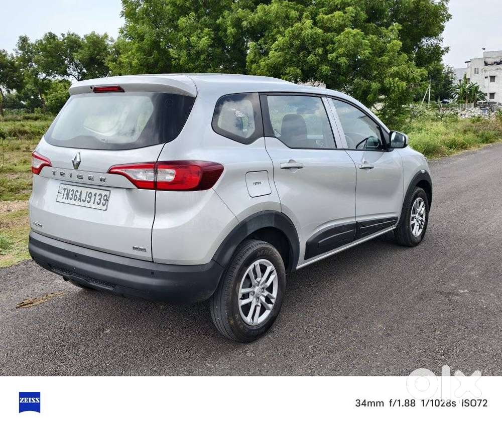Renault Triber Rxl, 2021, Petrol