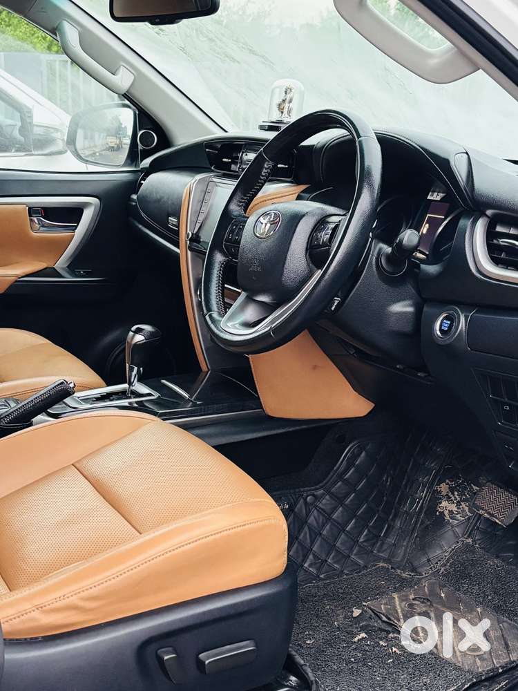 Toyota Fortuner 4x2 At 2.8 Diesel, 2022, Diesel