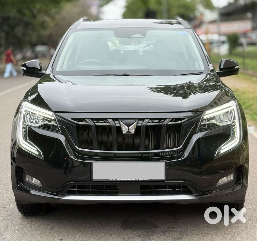 Mahindra Xuv700 2.0 Ax 7 Petrol At Luxury Pack Str, 2025, Petrol