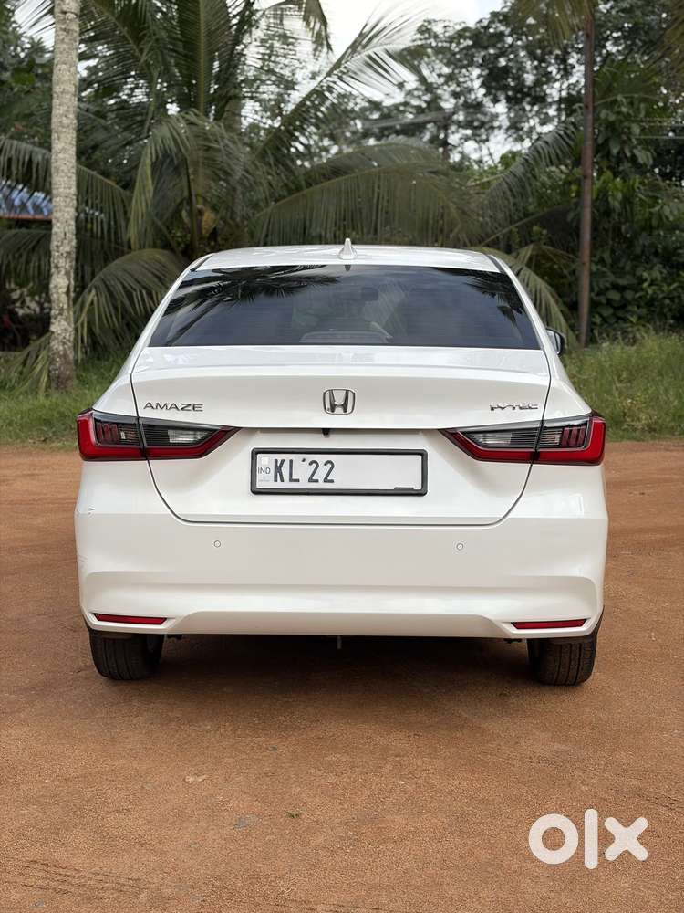 Honda Amaze 2nd Gen Vx, 2025, Petrol