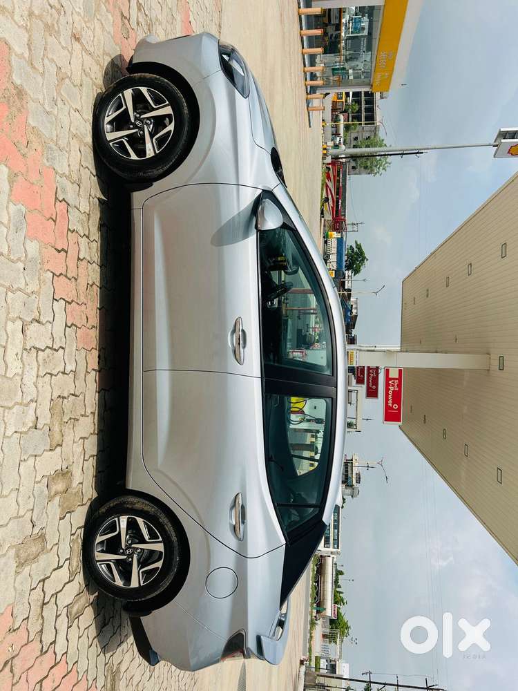 Hyundai Aura Sx 1.2 Cng, 2023, Cng & Hybrids