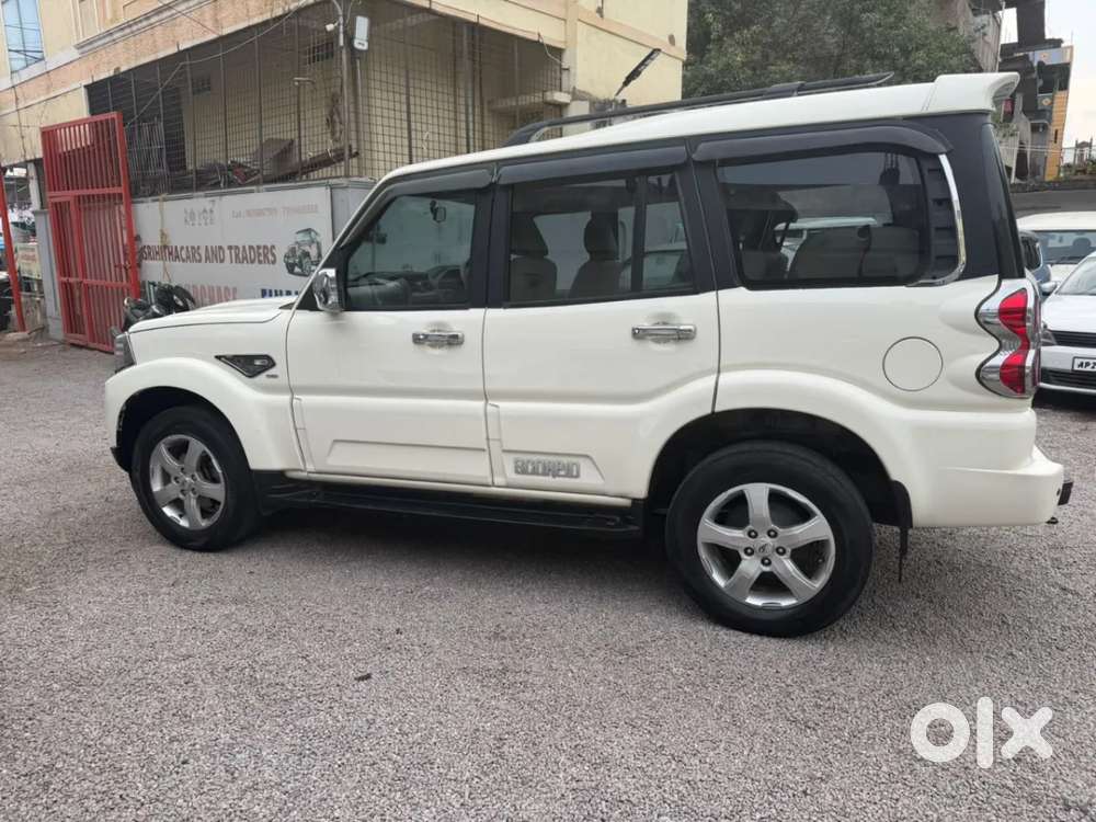 Mahindra Scorpio, 2018, Diesel