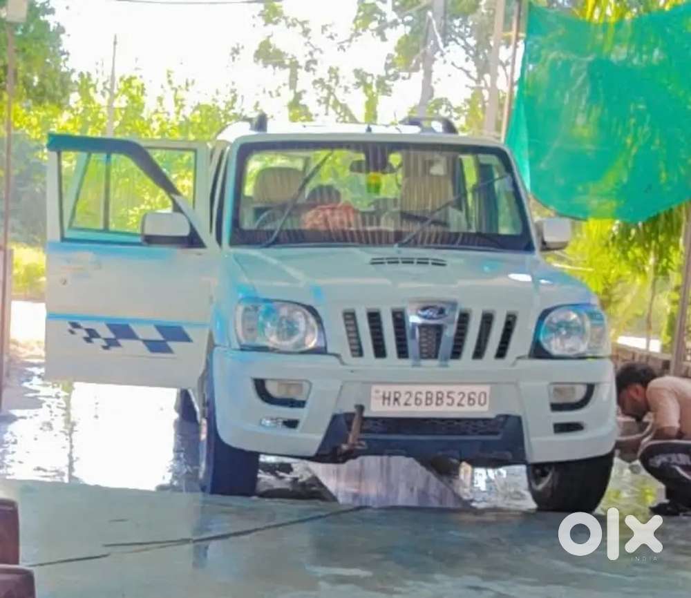 Mahindra Scorpio