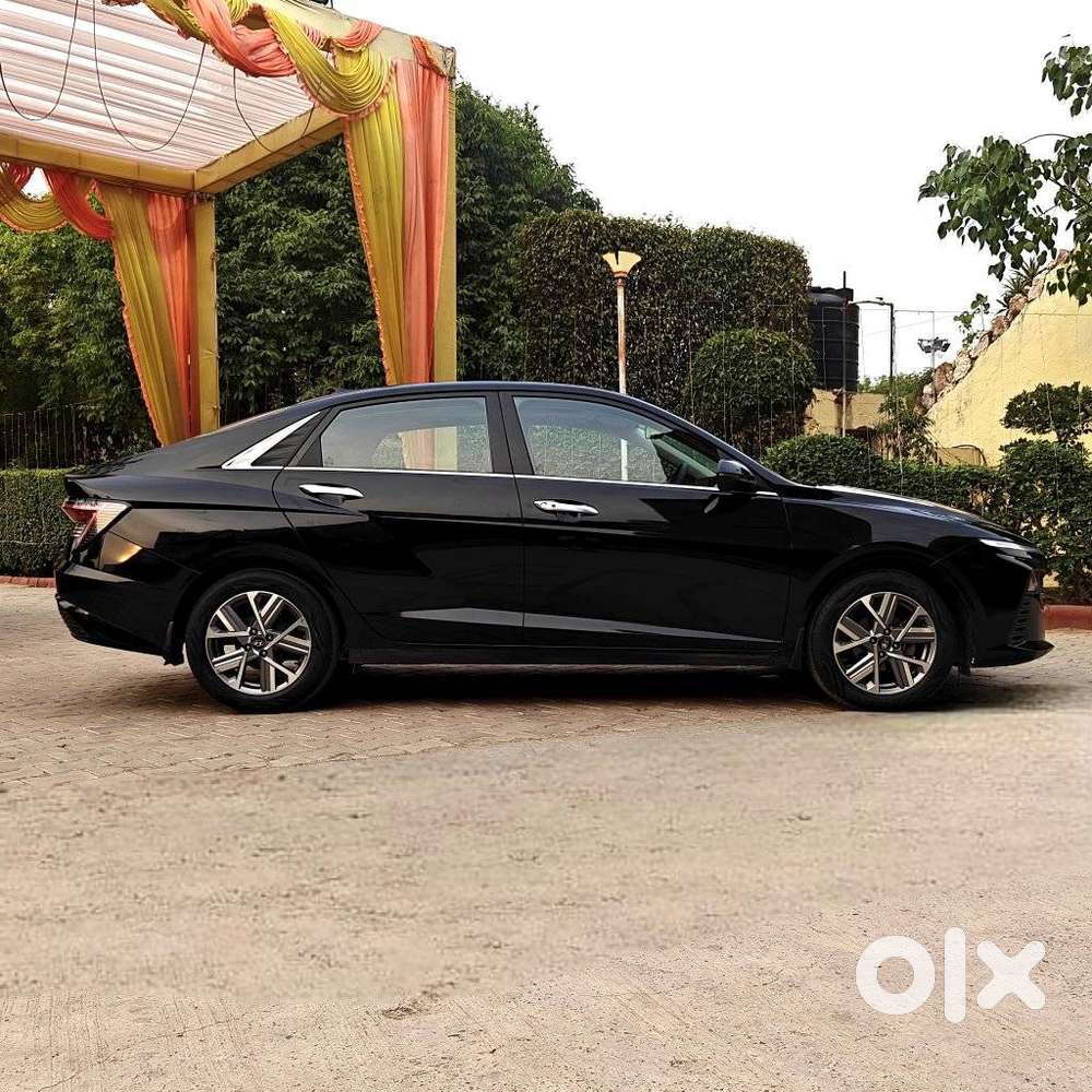 Hyundai Verna 1.5 Sx Petrol Mt, 2023, Petrol
