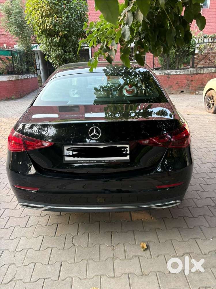 Brand New Condition C 200