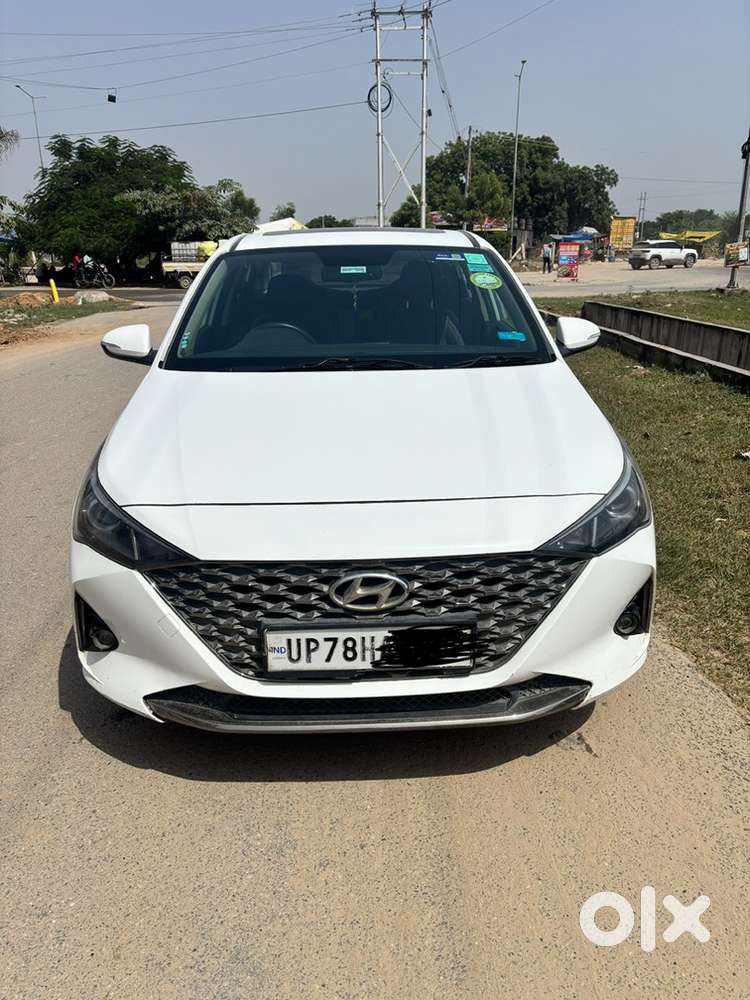 Hyundai Verna Petrol 42000 Km Driven