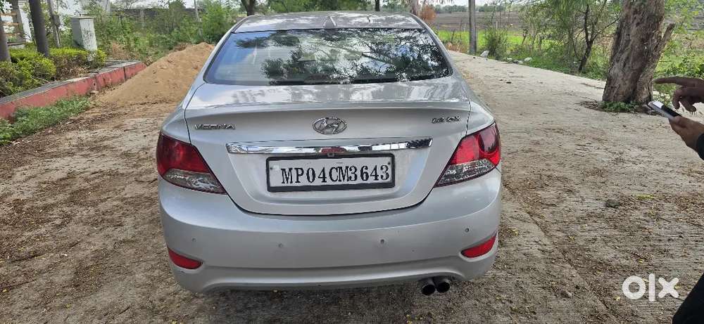 Hyundai Verna Crdi Sx 2014 Diesel Manual