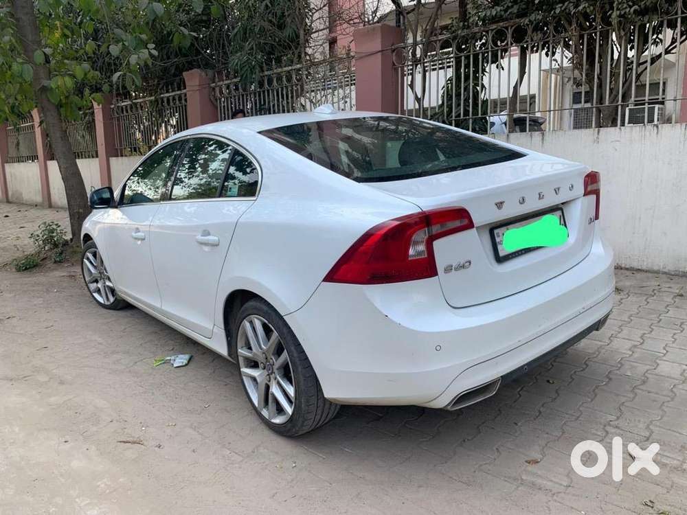 Volvo S60 2017 Diesel Well Maintained