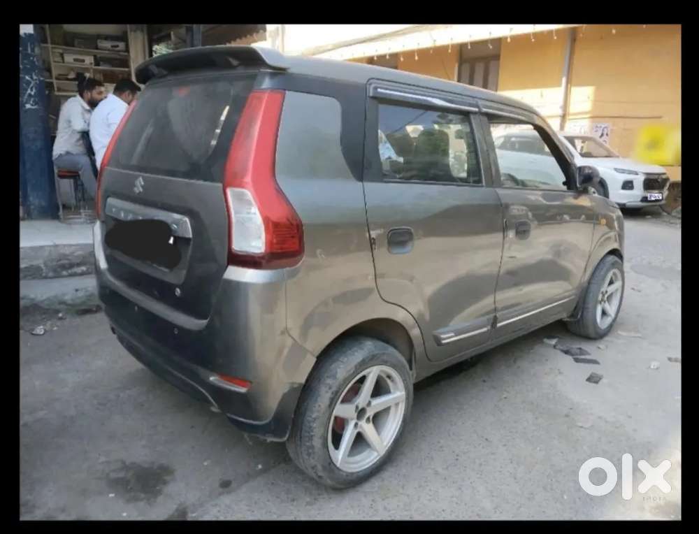 Maruti Suzuki Wagon R 1.0 2022 Cng & Hybrids 75000 Km Driven