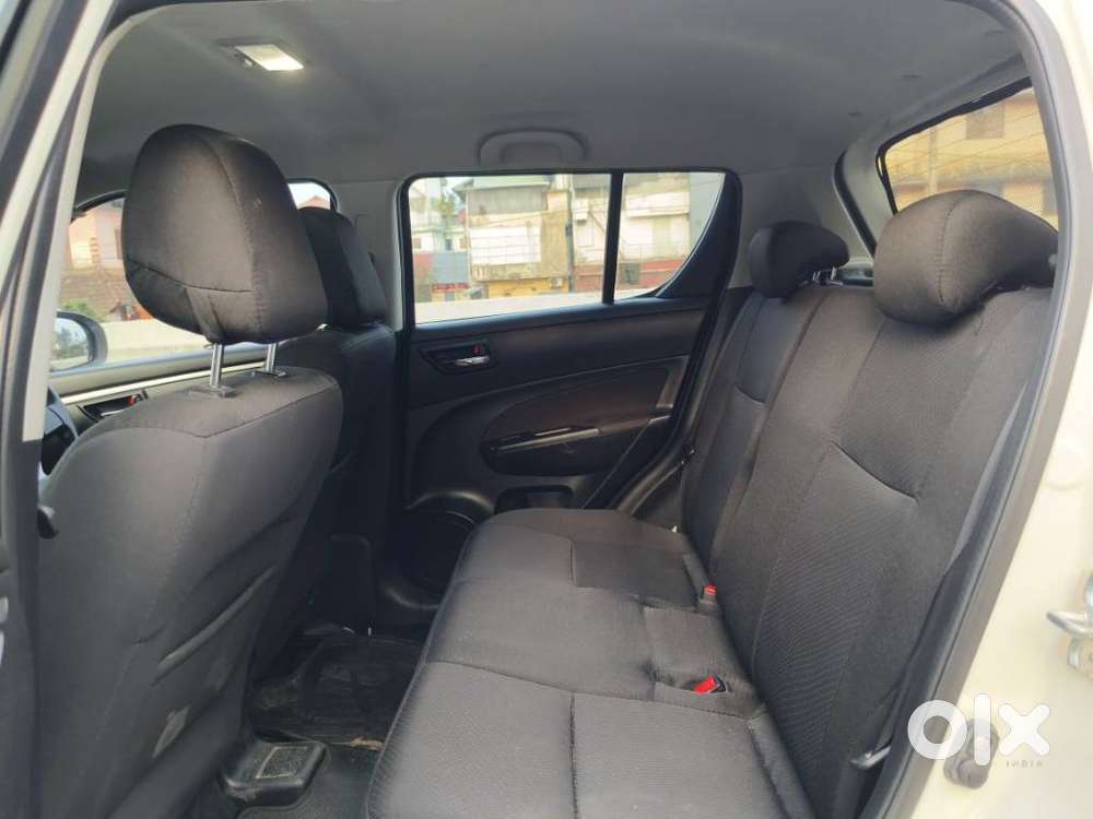 Maruti Suzuki Swift Zxi, 2015, Petrol