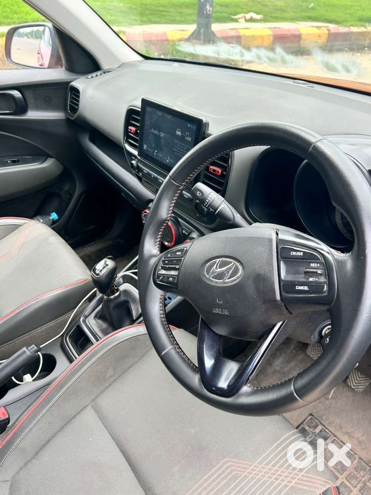 Hyundai Venue Diesel 2019