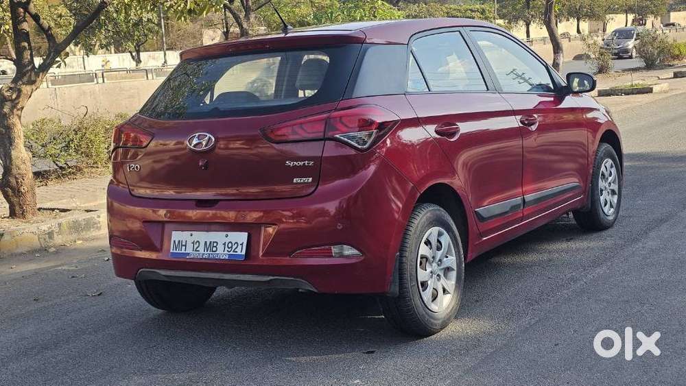 Hyundai Elite I20 Sportz Opt 1.4, 2015, Petrol