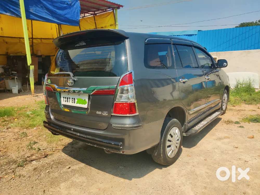 Toyota Innova 2014 Diesel Well Maintained