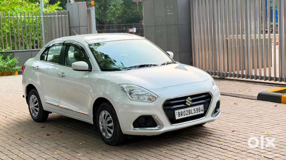 Maruti Suzuki Dzire 1.2 Vxi, 2023, Petrol