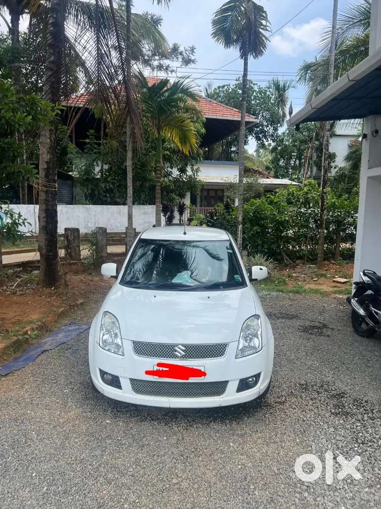 Maruti Suzuki Dzire 2013 Diesel Well Maintained