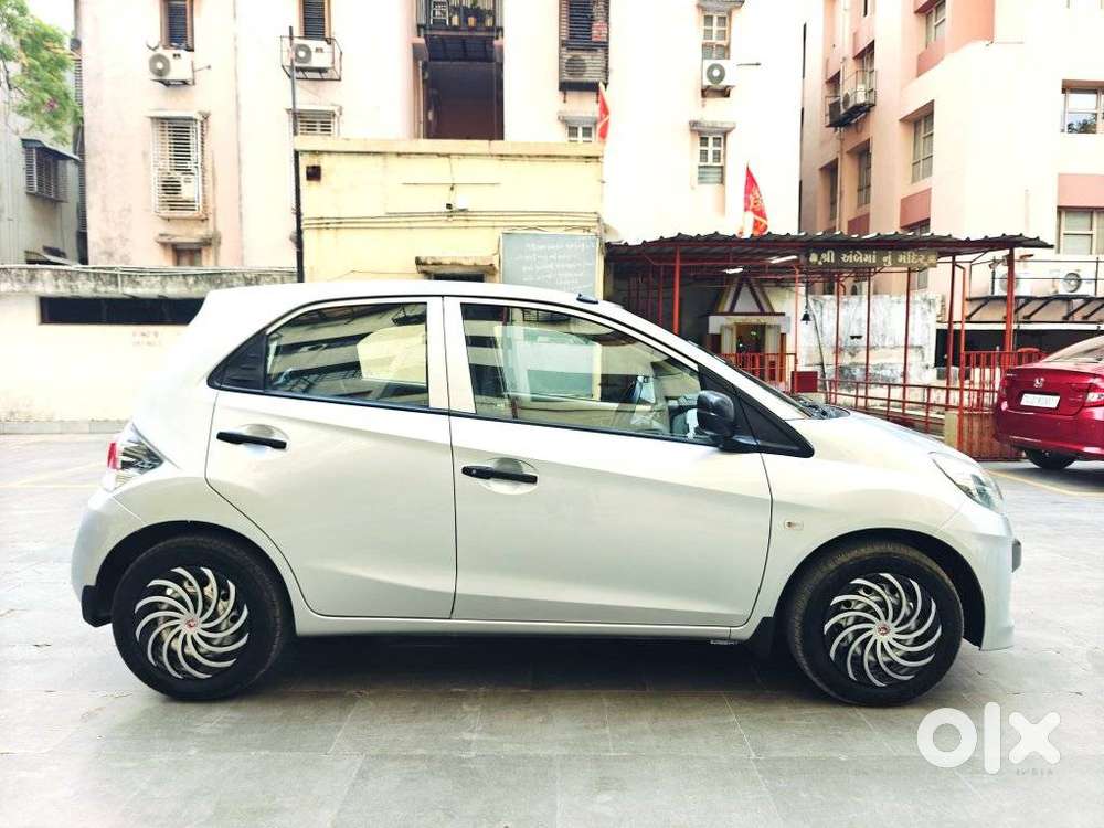Honda Brio E Mt, 2016, Petrol