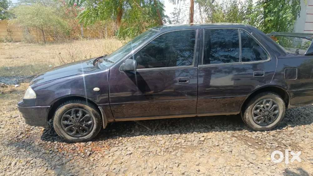 Maruti Suzuki Esteem Vxi 2004
