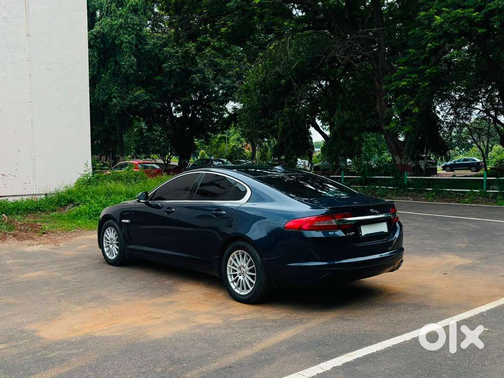 Jaguar Xf Diesel 2013