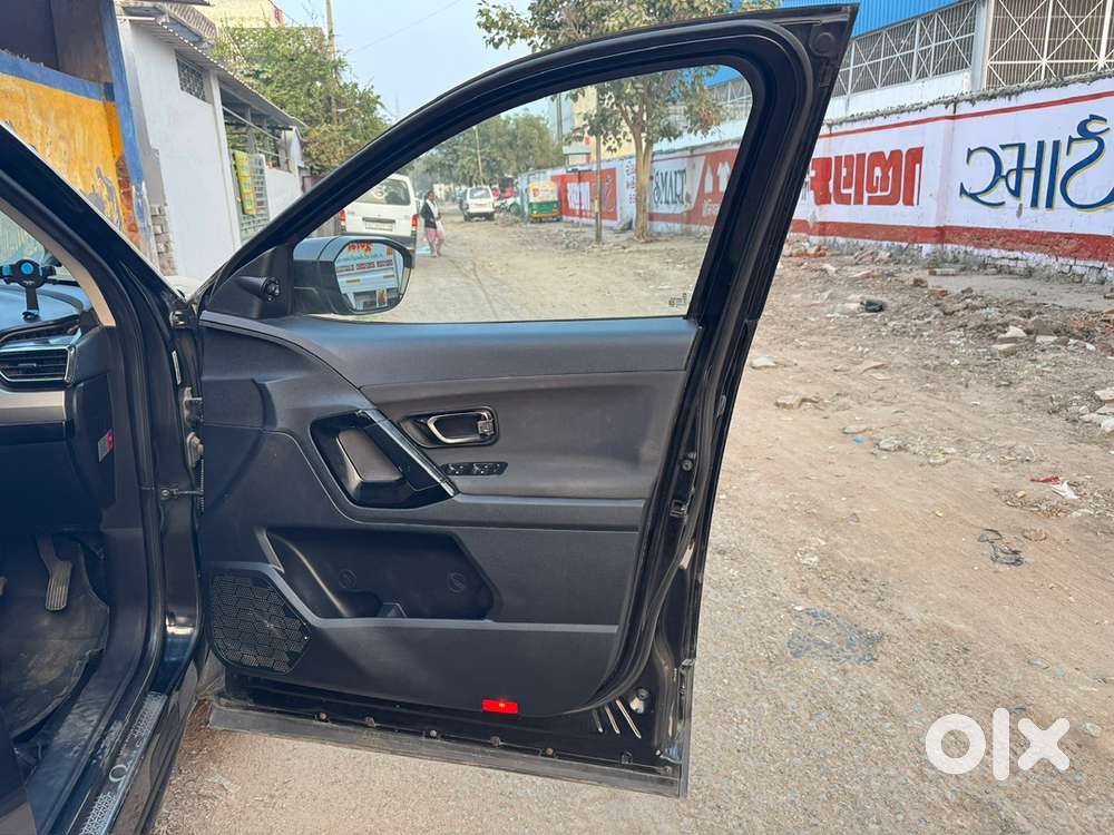 2023 Tata Harrier Diesel Manual