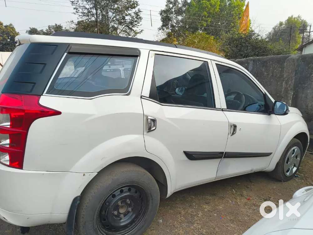Mahindra Xuv500 2017 Diesel 2wd