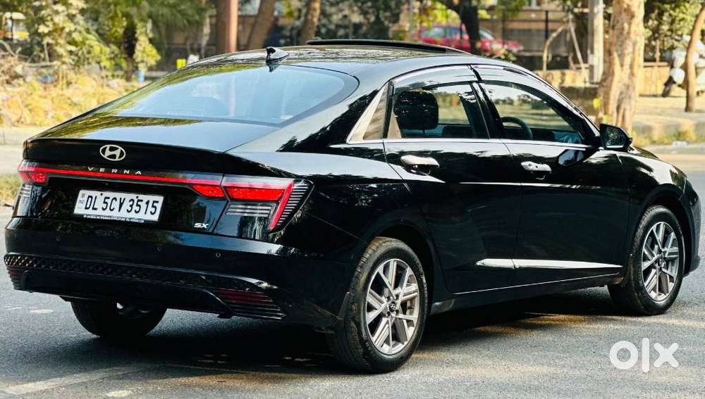 Hyundai Verna Crdi Vgt Sx 1.5, 2023, Petrol