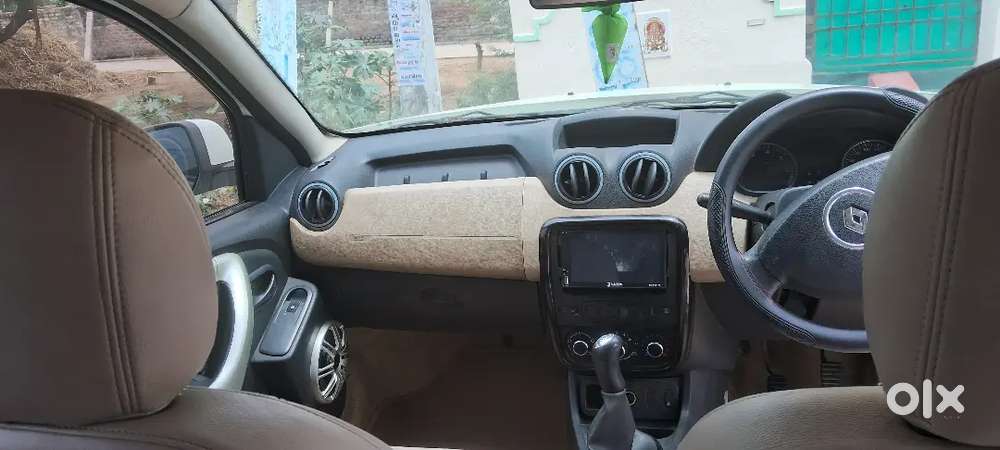 Renault Duster 2013 Diesel 270000 Km Driven