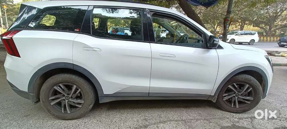 Xuv 700
Ax5 Petrol Manual