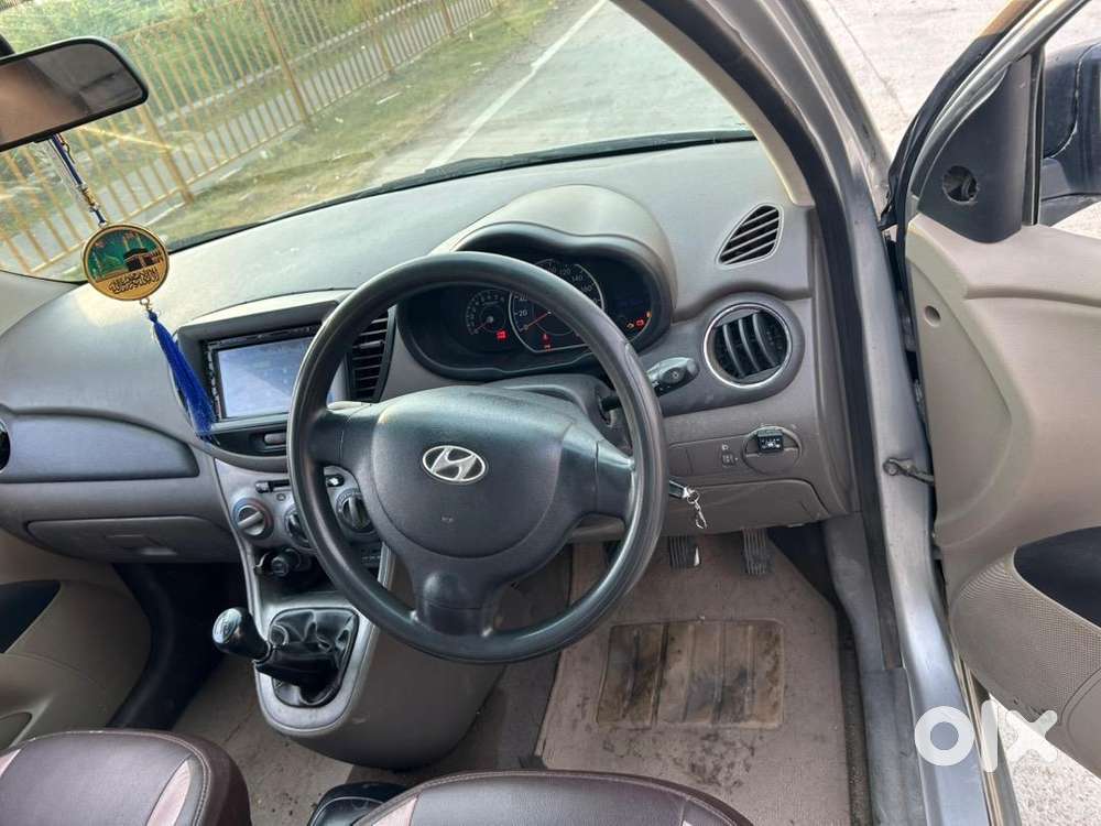 Hyundai Car 2012
