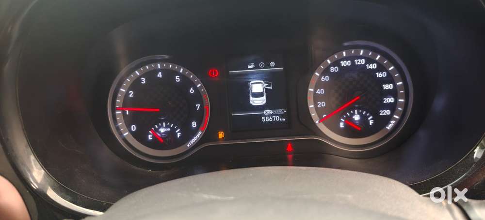Hyundai Aura 1.2 Sx Cng, 2023, Cng & Hybrids