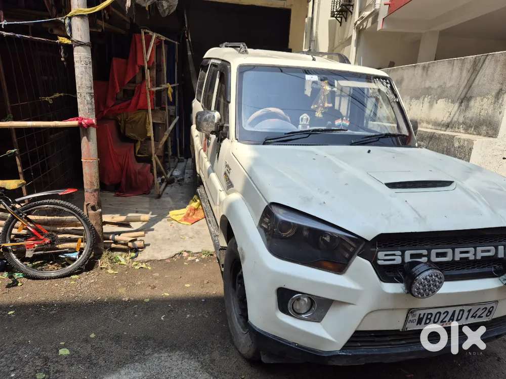 Mahindra Scorpio 2013