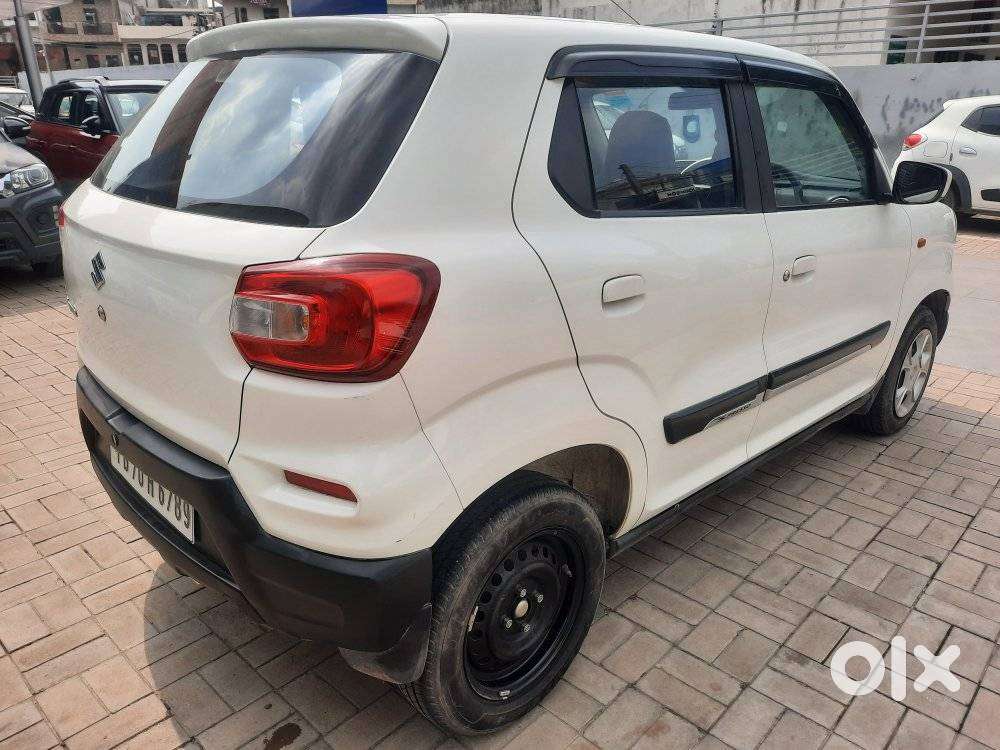 Maruti Suzuki S-presso Vxi Plus, 2022, Petrol