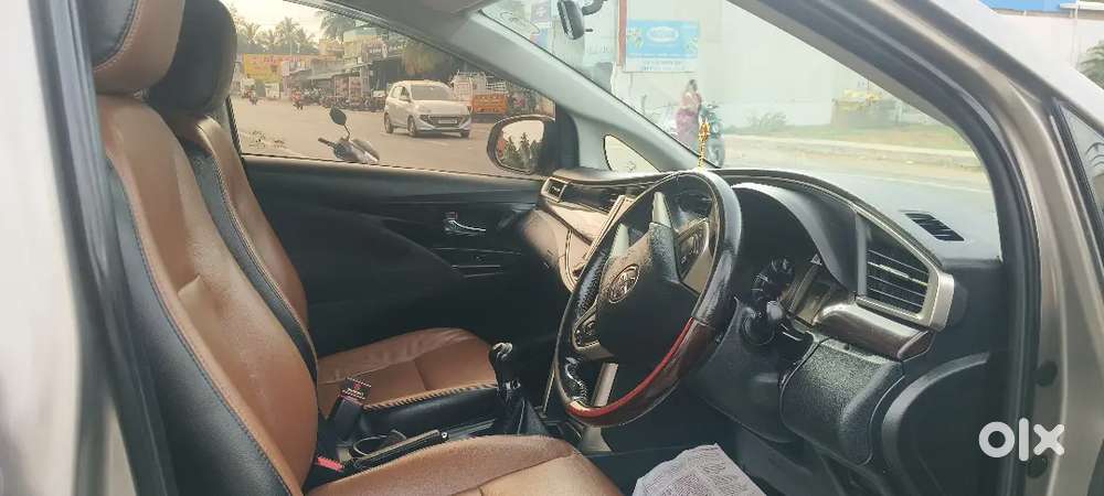 Toyota Innova Crysta 2019