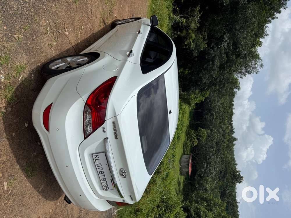 Hyundai Verna Sx 2012