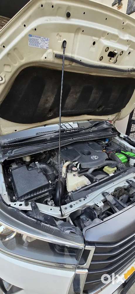 Toyota Innova Crysta 2.4 2021