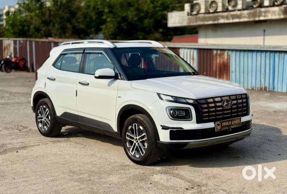 Hyundai Venue 1.0 S (o) Turbo Dct, 2024, Petrol