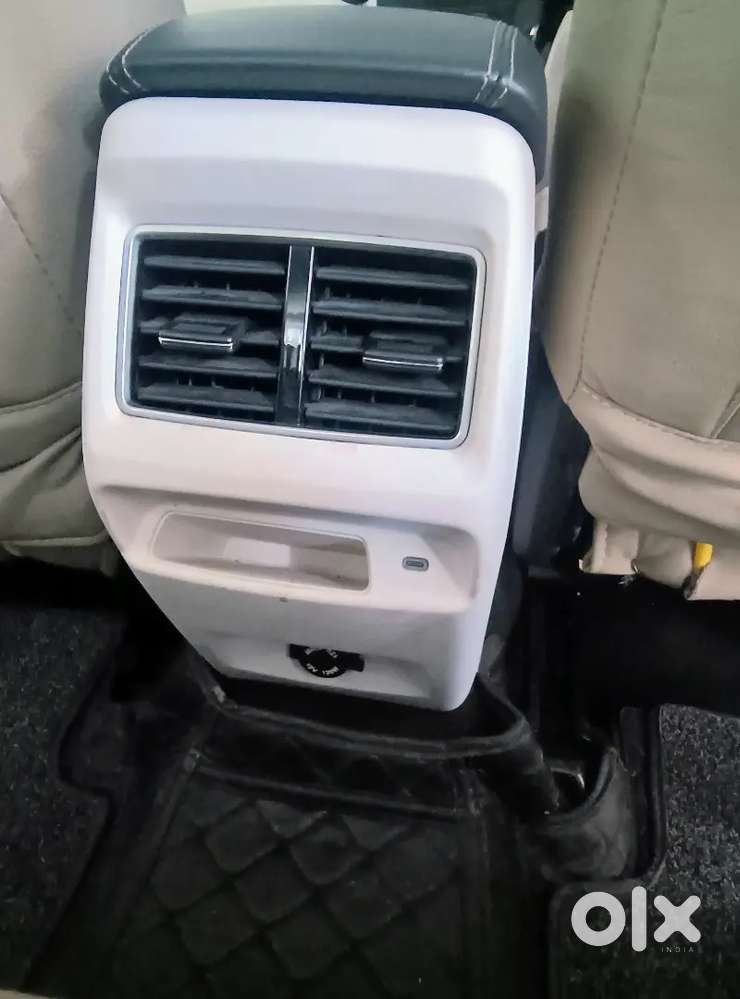 Mahindra Xuv 3xo 2024