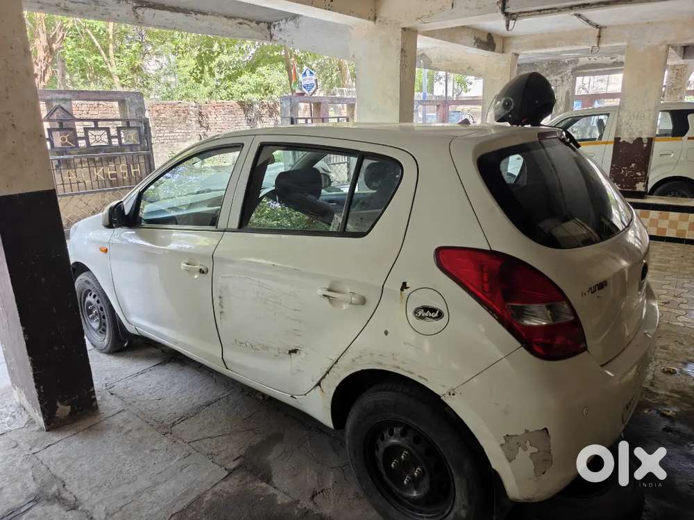 Hyundai I20 2010 Petrol 75000 Km Driven