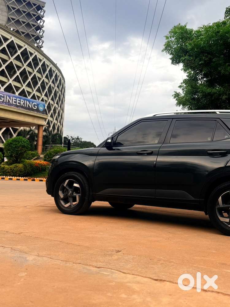 Hyundai Venue Diesel 2021