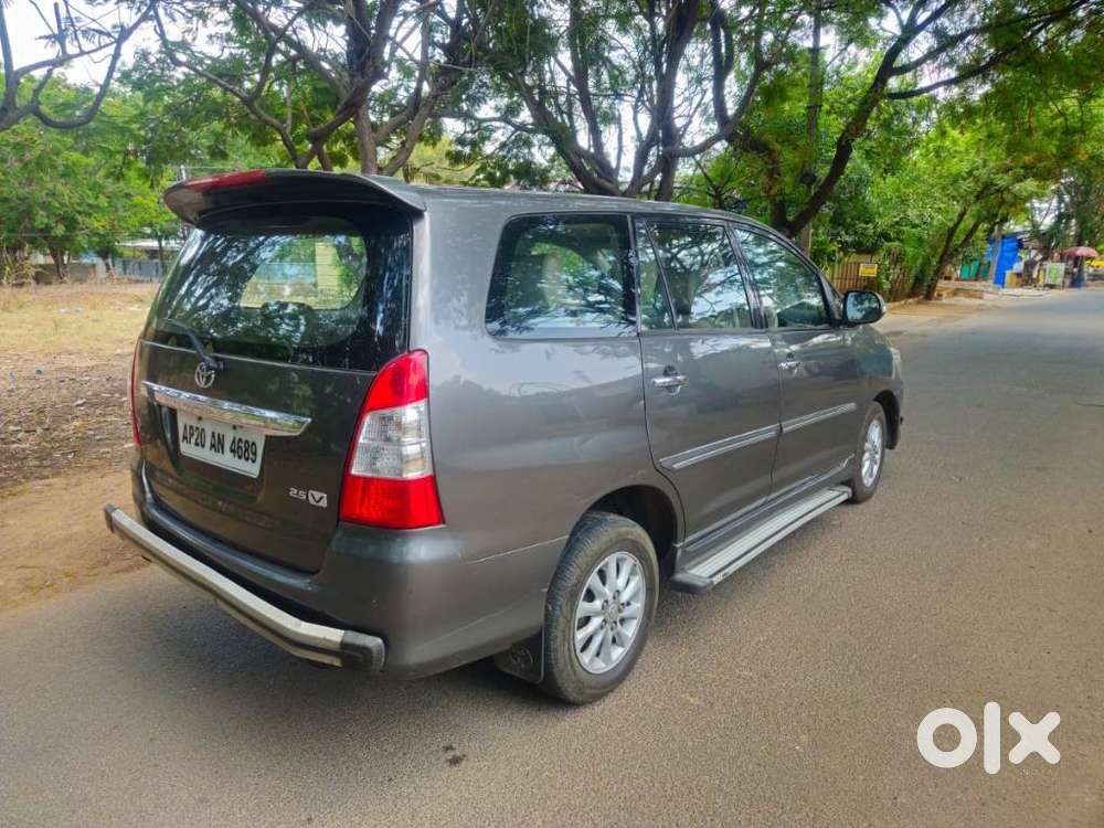 Toyota Innova 2.5 V 7 Str, 2012, Diesel