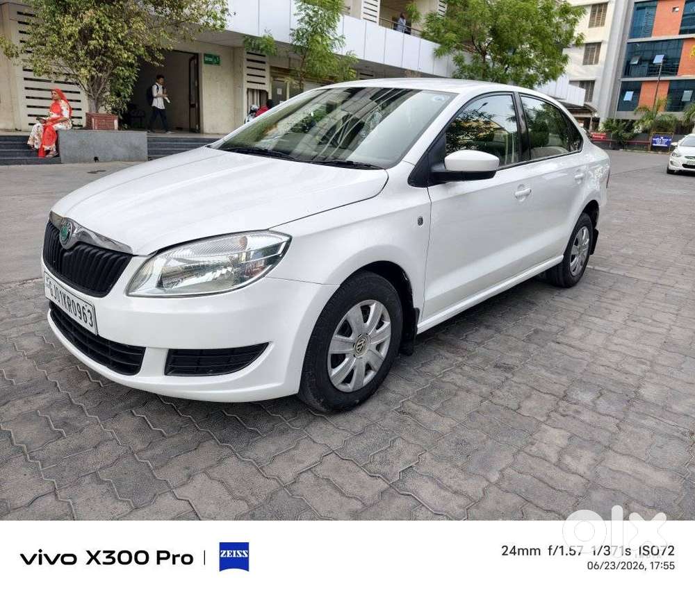 Skoda Rapid 1.5 Tdi Manual Active Ambition Style, 2012, Diesel